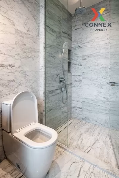 FOR RENT condo , Khun By Yoo , Duplex , high floor , BTS-Thong Lo